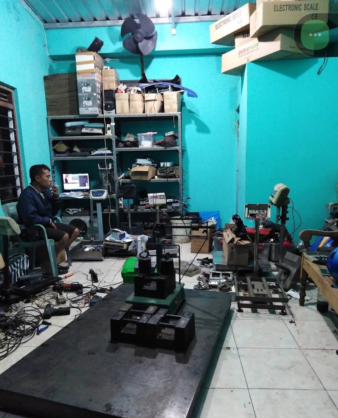 Workshop dan peralatan timbangan SMU